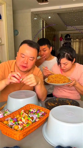 Chinese couple eating food comedy prank | Honey lovers