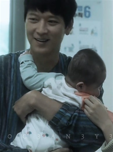 This song... and them. I'm glad Dong-soo and So-young found each other, so they could finally see the other side of their own story. Movie: Broker (2022) #kangdongwon #gangdongwon #IU #강동원 #edit