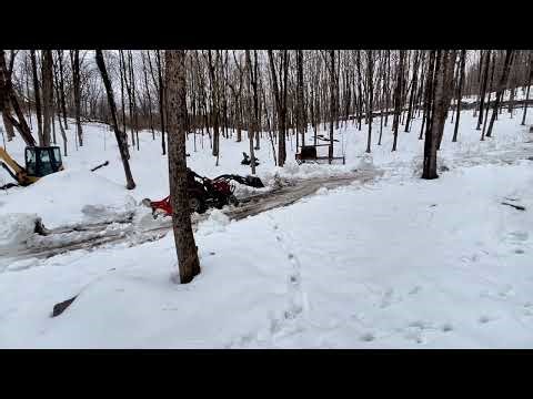 Plowing snow with the Yanmar 424