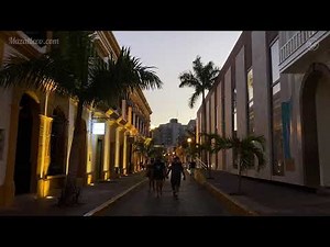Centro histórico de Mazatlán de noche