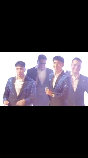 Oscar Junior Custodio y la Orquesta La Bella Luz