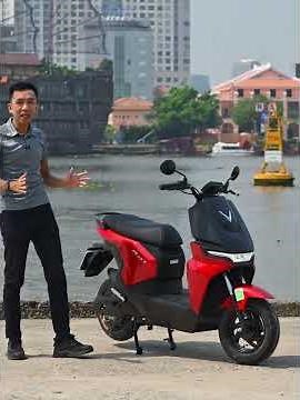 VinFast Flazz: Xe Điện Cho Học Sinh, Không Cần Bằng Lái, Pin Phụ Chạy Đến 135km Siêu Tiện!
