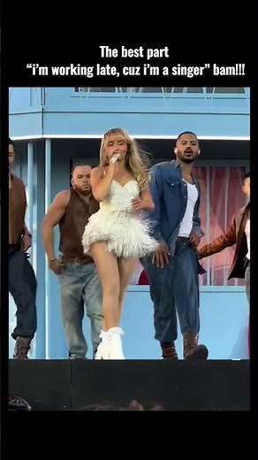 The best part: “I’m working late, ’cause I’m a singer” BAM!!! 🎤💥#SabrinaCarpenter #Sabrina #Shorts