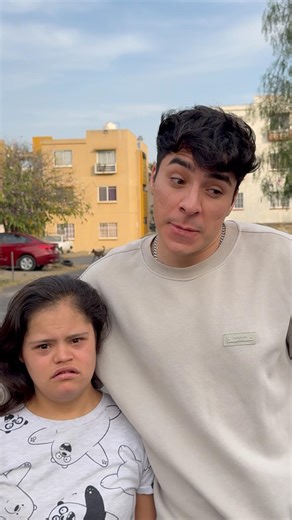 I just wanted the time… 🤡😂 @elhueleperron @labuenlupee #shorts