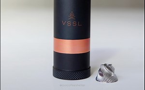 加拿大VSSL JAVA 户外手摇磨豆机开箱及演示视频