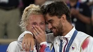 Czech tennis couple, Siniakova and Machac, win after breakup