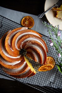 Orange Olive Oil Cake | Two Plaid Aprons