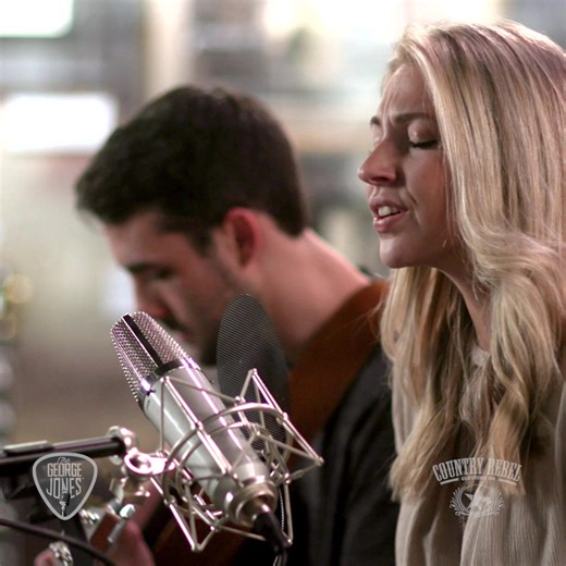 73K views · 147 reactions | In 2016, "Take Me Home, Country Roads" was selected as one of the songs to be included in the incredible "Forever Country" mash-up, in honor of the 50th CMA Awards. Nearly 30 CMA Award-winning artists came together to sing the three songs chosen. Watch Claudia Hoyser perform "Take Me Home, Country Roads." We are sharing this today in honor of John Denver's birthday! | Classic Country Music | Facebook