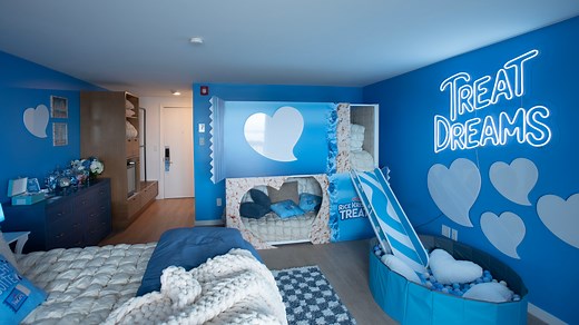 See inside the Rice Krispies Treats suite at Red Jacket Resorts in South Yarmouth. Video.