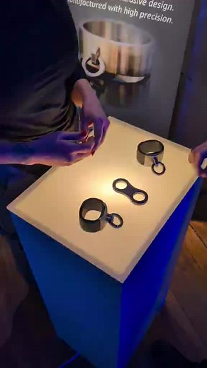 How to Use Swedish Collar Cuffs and Locking Mechanism