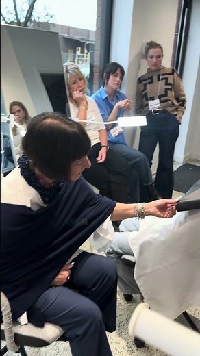 Color analysis training at the International Image Institute