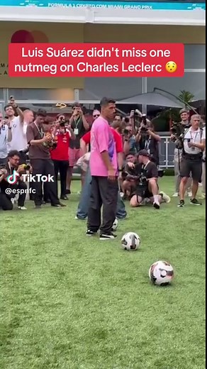 Luis Suárez nutmegs Charles Leclerc — Inter Miami clip