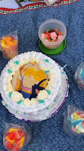 26th Birthday Cake: Celebrate in Style with a Picnic!