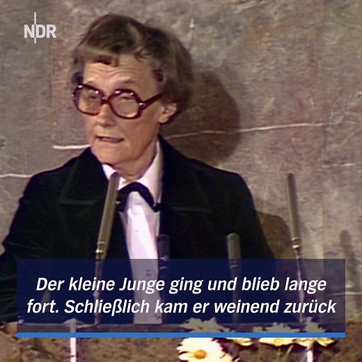 Heute vor 40 Jahren: Mit bewegenden Worten prangert Astrid Lindgren Gewalt gegen Kinder an. Aber es sollte noch mehr als 20 Jahre dauern, bis Kinder-Prügel unter Strafe gestellt wird. | NDR.de