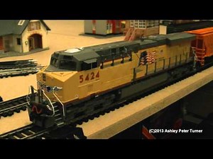 Tower 55 Models EA-0010-3 GE ES44AC (GEVO) Diesel Locomotive 5424 Union Pacific (HO Scale) Review HD