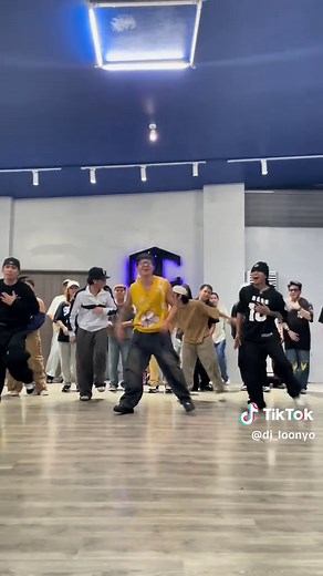 djloonyo on IG on TikTok