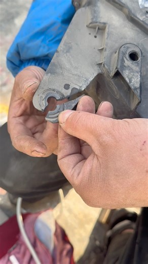 Strong Plastic Welding Tips for Cars – Durable & Professional Auto Repair! 🚗🔥Mô tả: