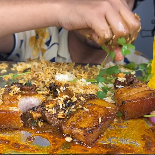 🍖🍚 World’s Hottest Pork Eating Challenge! 🍛🌿 Can You Beat My Time? 🌶️😋 #porkmukbang #spicyeatingchallenge #hottesteatingchallenge #porkcurry #porklover #asmrmukbang | Hungry gadwali