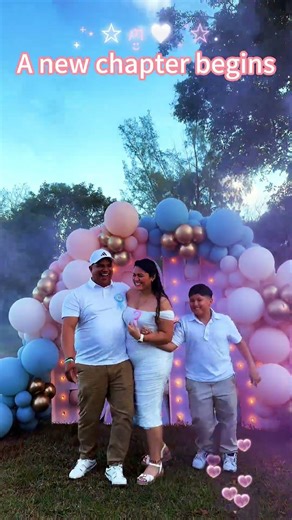 THE BEST GENDER REVEAL EVER. #lelepons #guaayna #genderrevealmiami