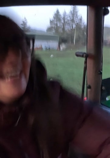 Massive fail from Maria #luckydaycompetitions #farmlife #johndeere #tractors #fail