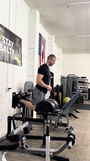 Glute-Ham Raise Demo (everyone gets this wrong)