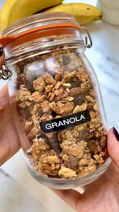 85K views · 2.9K reactions | My healthier granola recipe is a great option for busy mornings. The recipe itself is super easy - prep everything directly in the tray and bake 20 mins. You end up with a granola that’s much more nutrient dense than most shop bought granolas. The recipe is now on my website. Helenridgeway dot com #granola #homemadegranola #granolarecipe #healthygranola | Helen Ridgeway Nutrition | Facebook