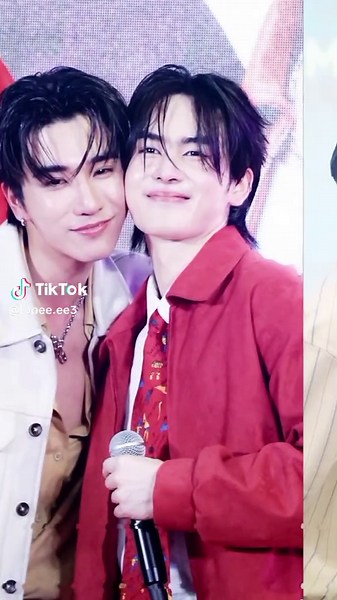 kemarin perthsanta sekarang juniormark, pondphuwin kapan ya? #juniormark #perthsanta #fypシ #thaienthu🇹🇭