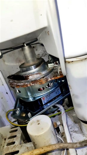 Dinamo pengering spin motor pada mesin cuci Polytron 2 tabung#elektronik #murahberkualitas #promo #