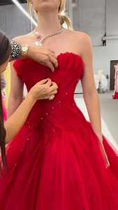 Tis’ the season! Working on something special! ❤️❤️❤️ #moniquelhuillier | Monique Lhuillier