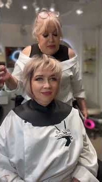 Short Layered Haircut for Fine Blonde Hair | Hair Transformations for a Youthful Look