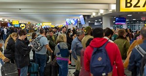 Amazon offers $25 holiday flights for young Prime members