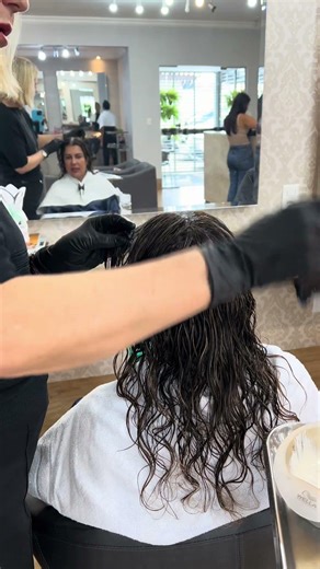 Retoque de raiz e mechas