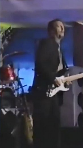 ‪@LennyKravitz‬ & Eric Clapton perform "All Along The Watchtower"