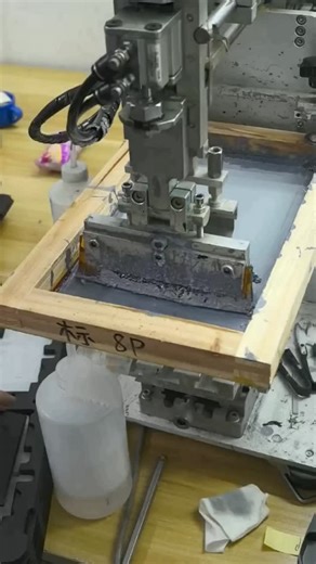 Sharp Edge Zheng on Instagram: "Lion Supreme Yapai Electronic Technology Co., Ltd. We are a China-based mobile phone battery manufacturer with 12 years of production experience. We specialize in manufacturing batteries compatible with Apple, Samsung, Android devices, Transsion, Google, Nokia and other brands. Our products feature high cost-performance, helping you quickly seize market share. We provide OEM/ODM services and welcome cooperation with distributors and wholesalers worldwide. Inquirie