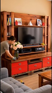 More Ideas @ https://www.diytips.info/pallet-projects/brilliant-diy-creations-made-from-old-pallets/ | Used Pallet Projects