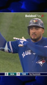Santander presente 💪🇻🇪 Hit al jardín derecho de Anthony Santander que falla en atrapar Víctor Robles y le permite llegar a la segunda base. Video: MLB #MLB #Highlights | BeisbolPlay