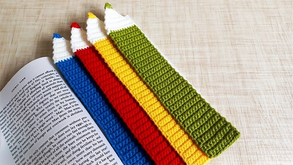 Beautiful and Unique Crochet Bookmark Patterns | Bookmark Crochet