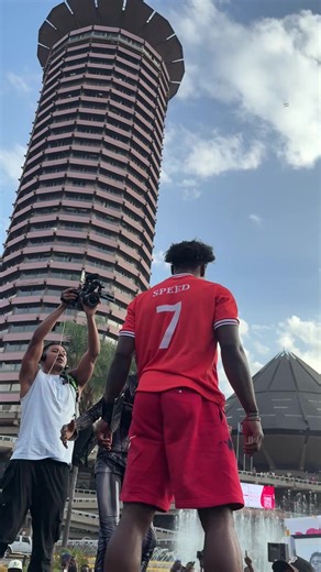 Ishowspeed Meets Tenge: Unforgettable Live Moments