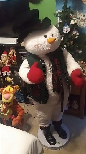 pan-Asian Creations dancing life-size Snowman