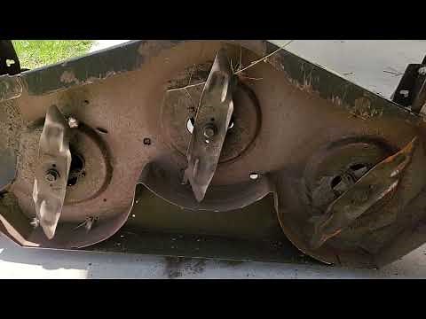 Episode 63 - Replacing Mower Blades on a Cub Cadet ZT1 50 inch Zero Turn Mower