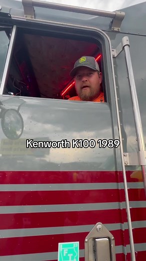 We ❤️ the Kenworth builds at Truck Parking Club #truckparkingclub #truckparking #trucks #truck #truckertok #trucktok #truckerlife #fyp #trucking #truckersoftiktok #truckdriver #semitruck