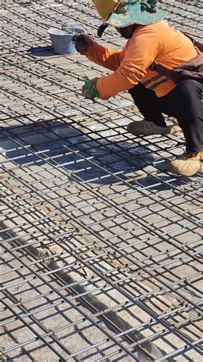 Women in Construction: Expert Rebar Tying for Concrete Slabs