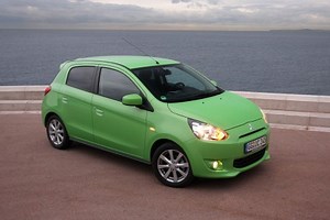 Mitsubishi Space Star 1.2 80ch CVT Intense - 2015