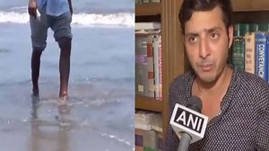 128K views · 971 reactions | Versova beach clean-up suspended: ‘I failed’, says Afroz Shah | The Times of India | Facebook