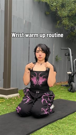 Effective Wrist Warm-Up Routine to Prevent Pain