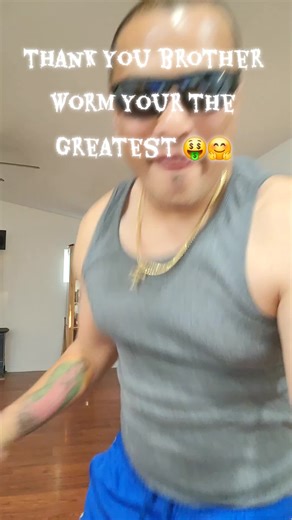 😁😜🤗🤗🤗🤗🤗 | worm guy eats a worm