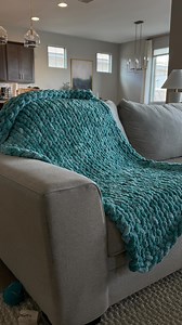 Looking for a new hobby? Check out our beginner friendly hand knit blanket tutorials at www.wildlywoven.store 🧶 • • • #handknitblanket #chunkyknitblanket #chunkyblankettutorial #chenilleblanket #babyblanket #homedecor #diyhomedecor #handmadeblanket #etsycreatorco #falldecor #sidehustle #springdecor #newhobby #winterdecor #easter | Wildly Woven Blankets