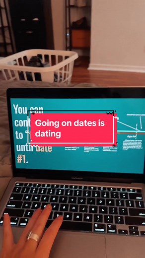 Dating vs Talking Stage: Clarifying the Key Differences