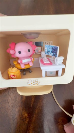 Unboxing & Making Nook Nooks - Computer Axolotl #unboxing #nooknooks #computer #axolotl #starbox
