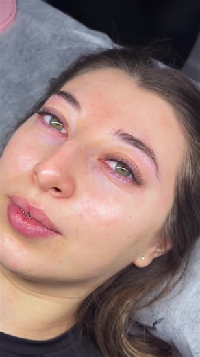 3D Soft Volume Lashes for Elegant Eye Enhancement